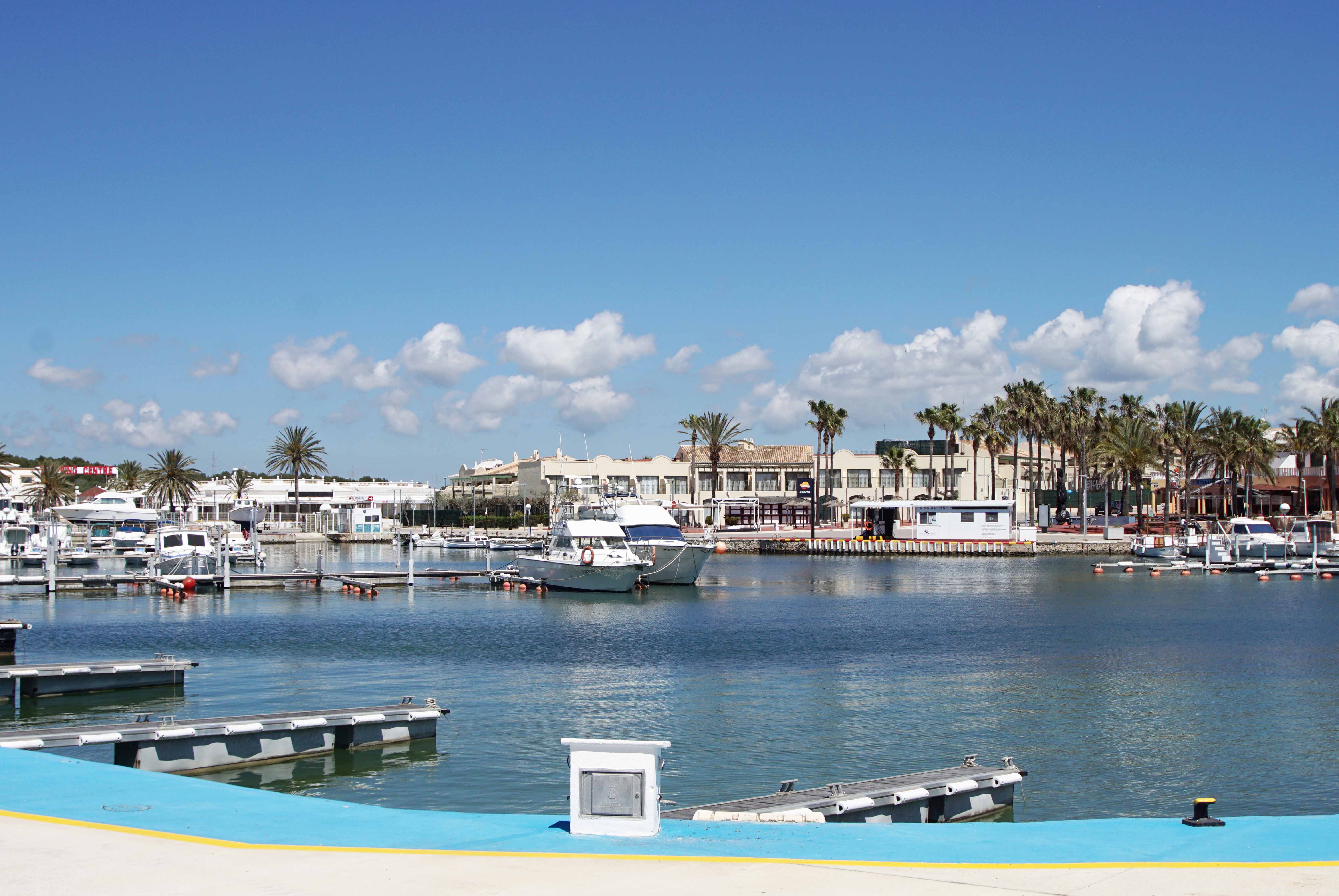 Calan Bosch marina, less than 2 mins away