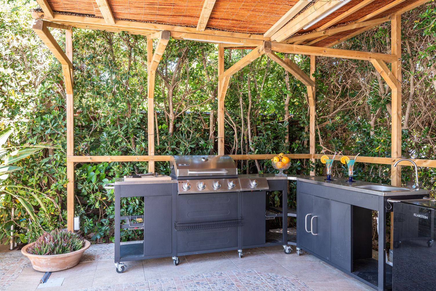 Fantastic outside kitchen